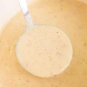 Κρεμόσουπα πατάτας 6 ladle of cream of potato soup