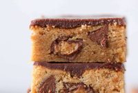Ultimate Peanut Butter Milk Chocolate Fudge Bars