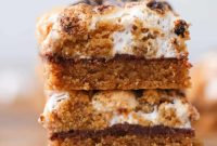Gooey S’mores Crumble Bars