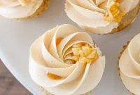 Spiced Caramel Apple Cupcakes