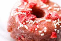 Zesty Strawberry Donut Cakes