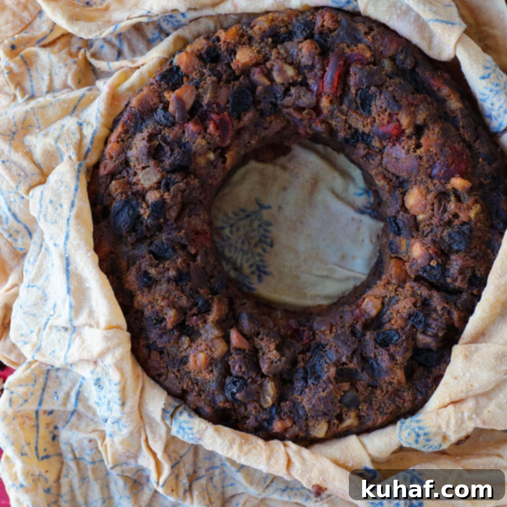 Christmas Gateau Presented