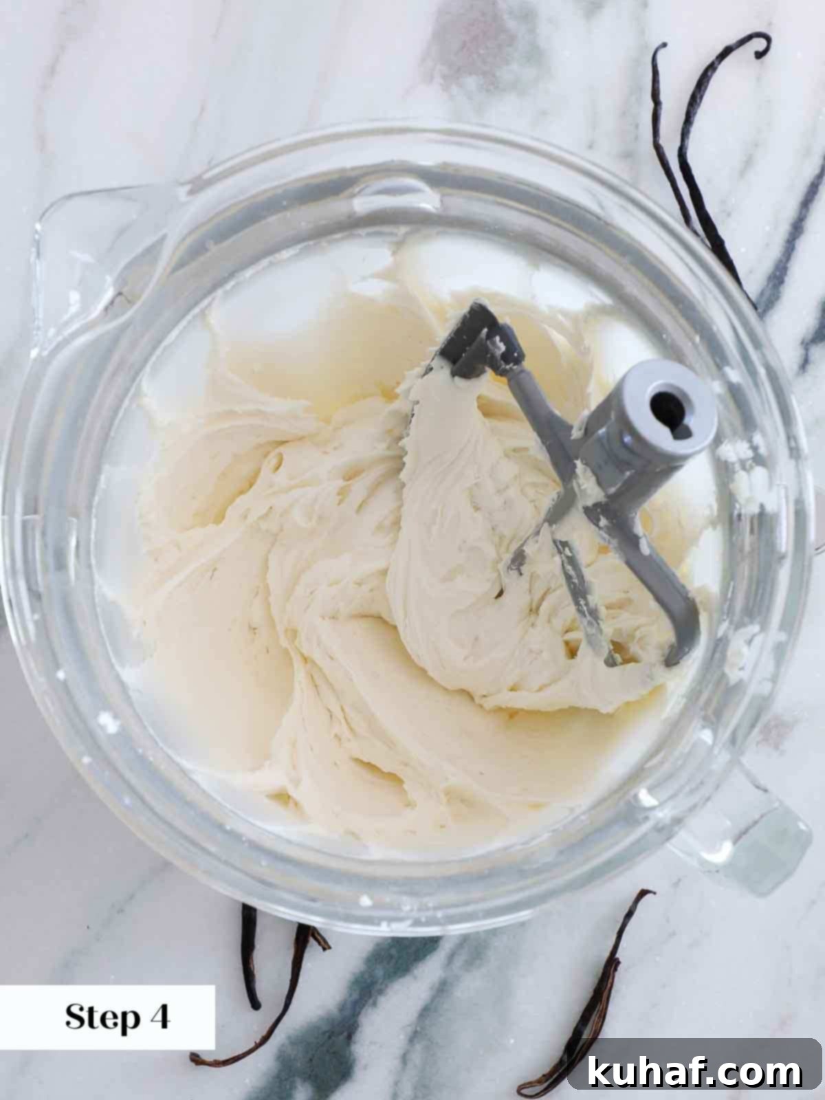 Perfectly smooth and fluffy American buttercream frosting.