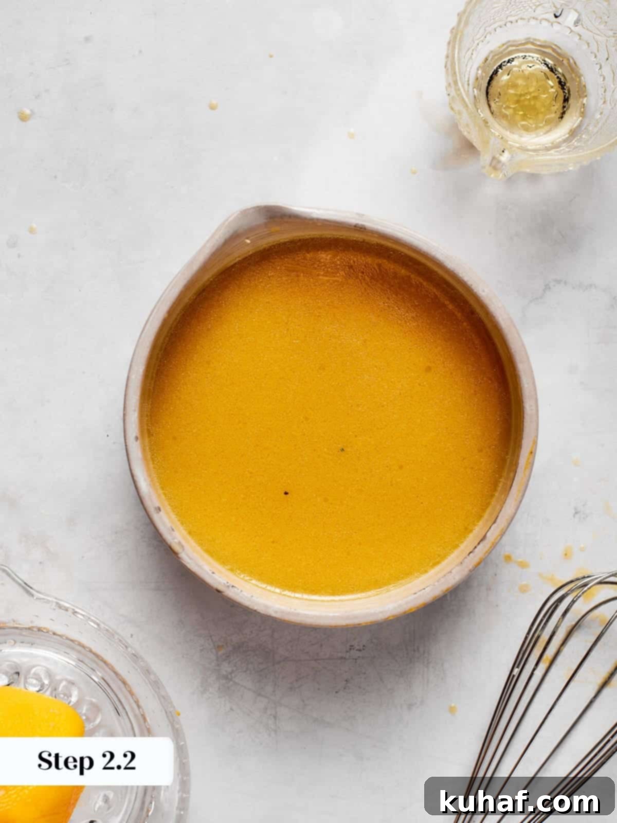 Champagne Vinaigrette Dressing 8 Emulsified champagne vinaigrette texture